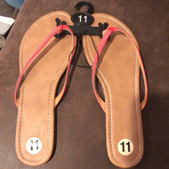 Sandles - Picture 4 of 4